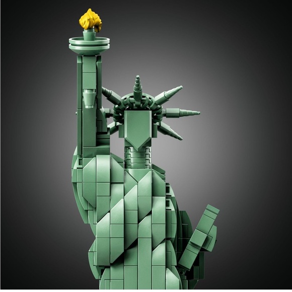 Lego 21042 - Picture 6 of 10